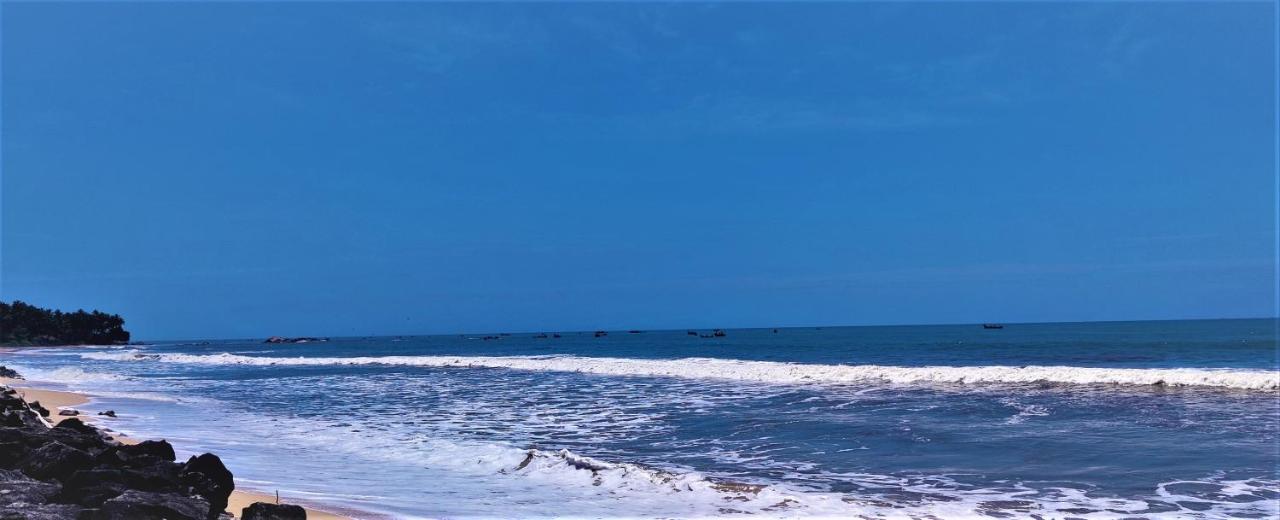 White Shell Beach House Kannur Exteriér fotografie