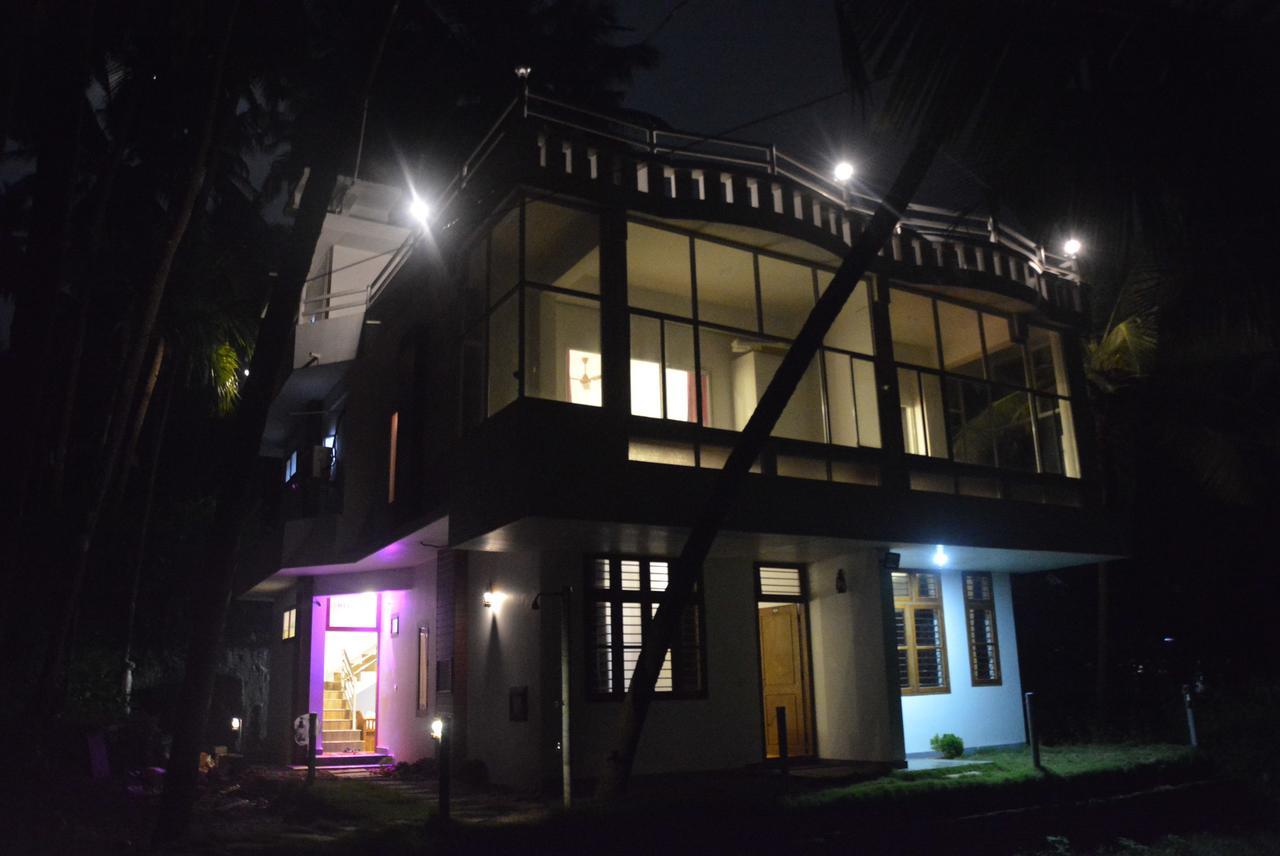 White Shell Beach House Kannur Exteriér fotografie